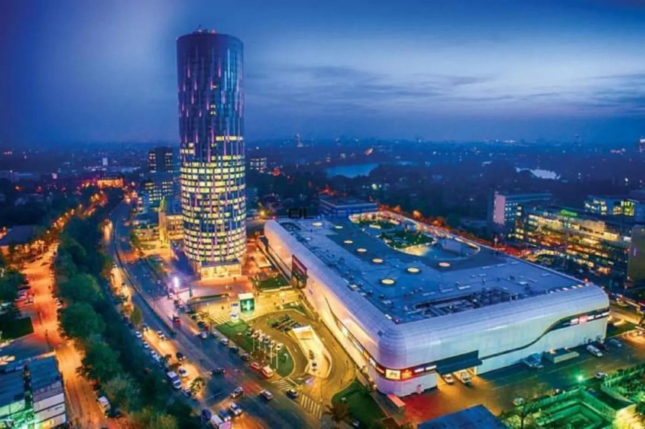 Suite Apartments Business District Of 布加勒斯特